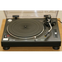 LP Technics 1210 MK2